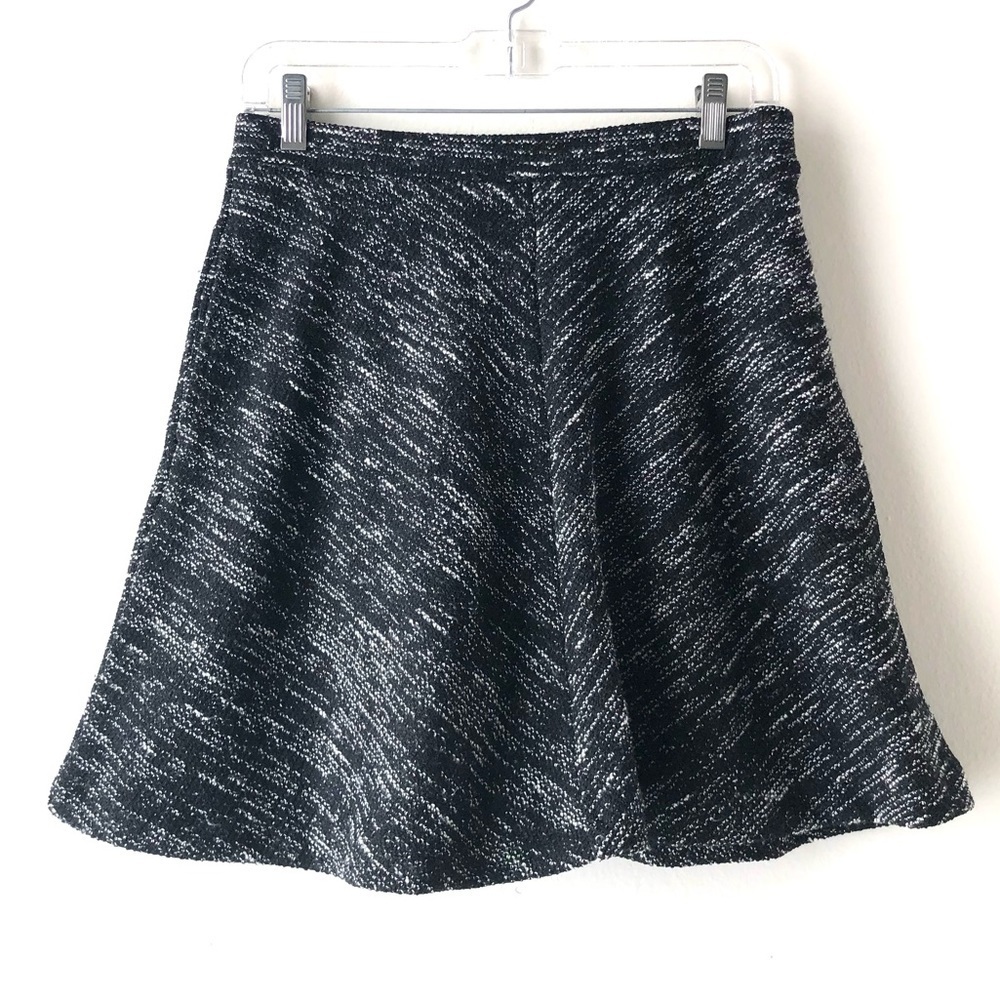 🛍 4/$25! Banana Republic Gray Tweed Skater Skirt